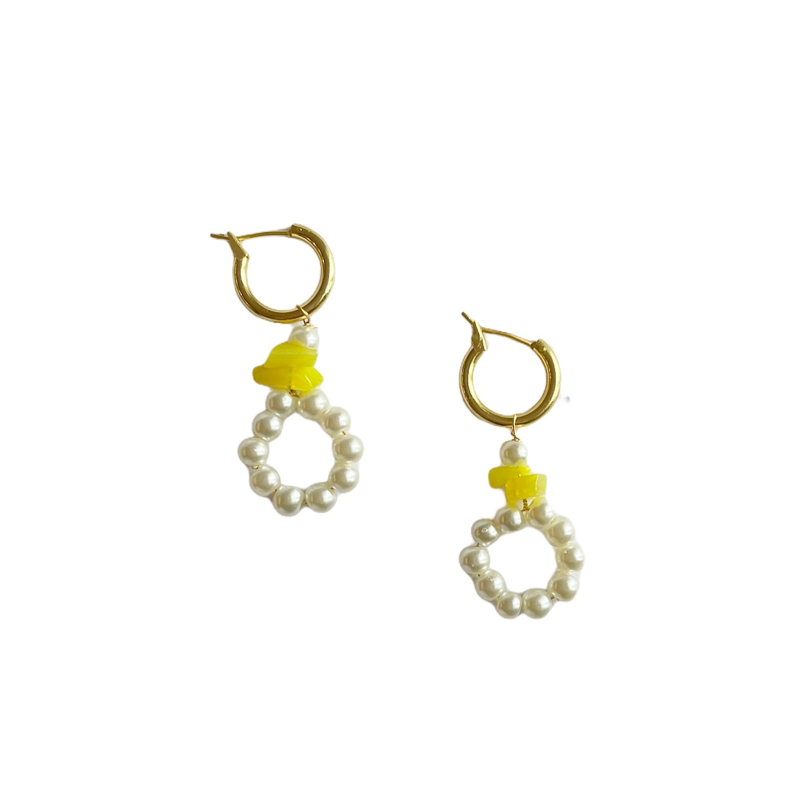 Penelope Pearl Earring Yellow