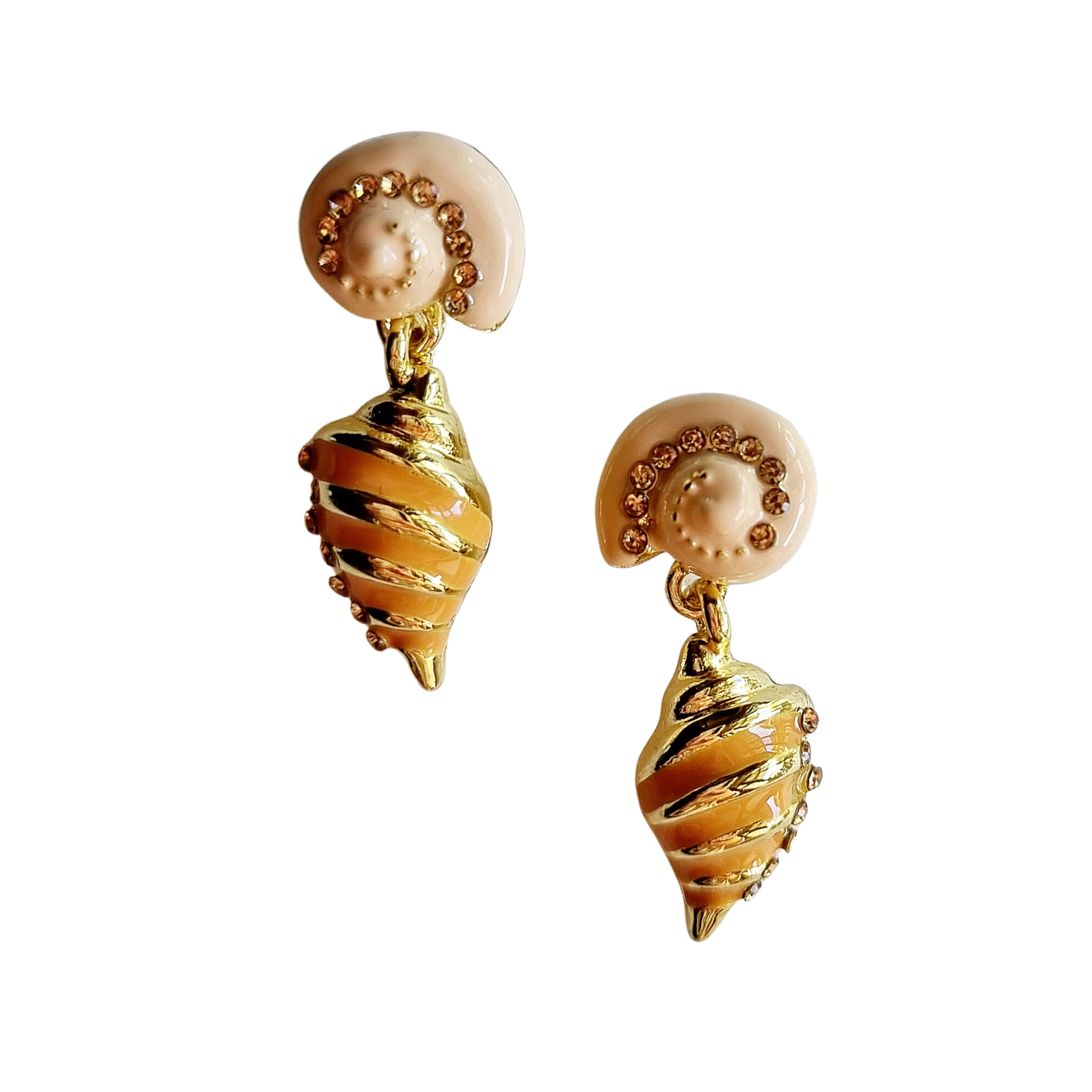 Lorelei Seashell Earring