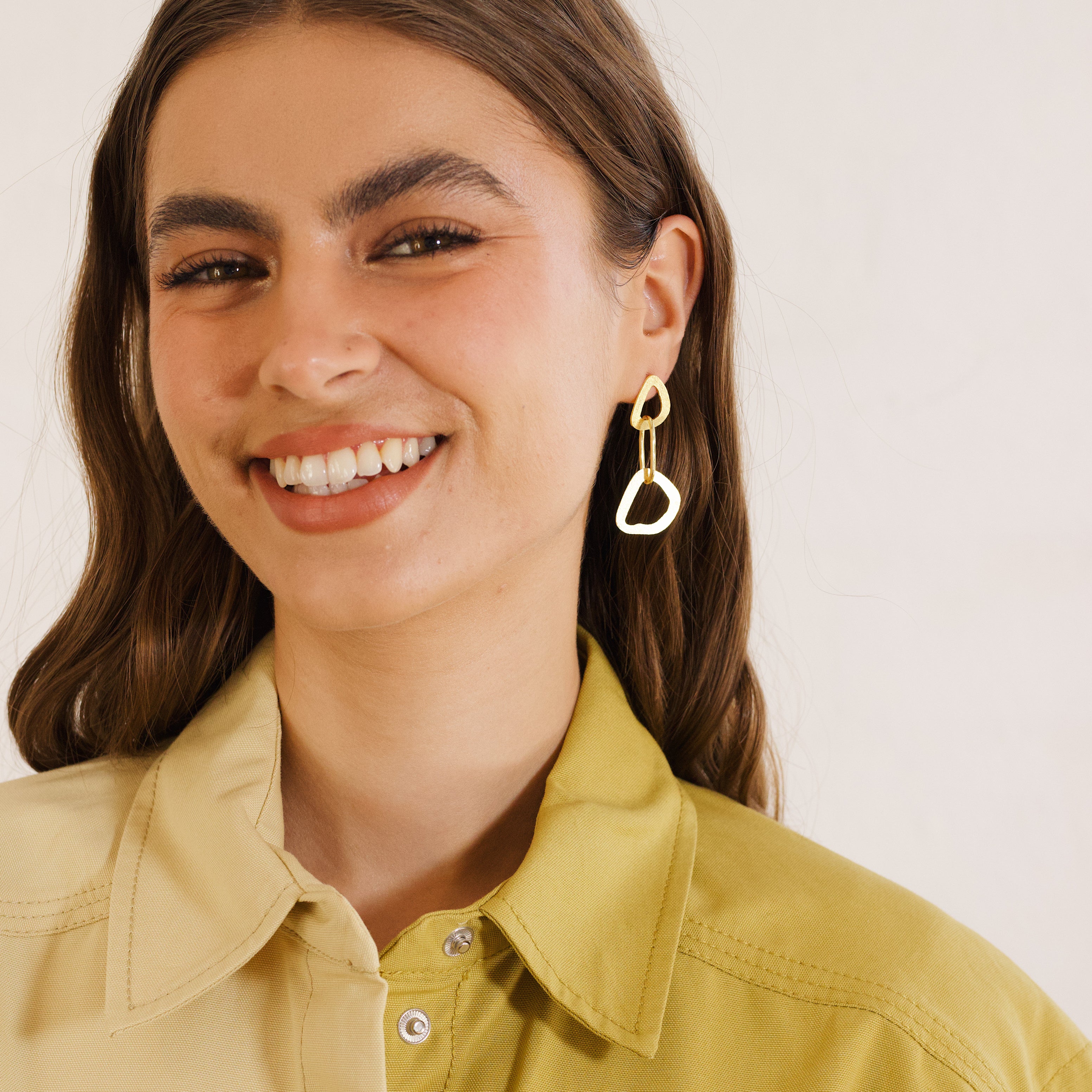 Brynn Everyday Essentials Brass Earring Gold