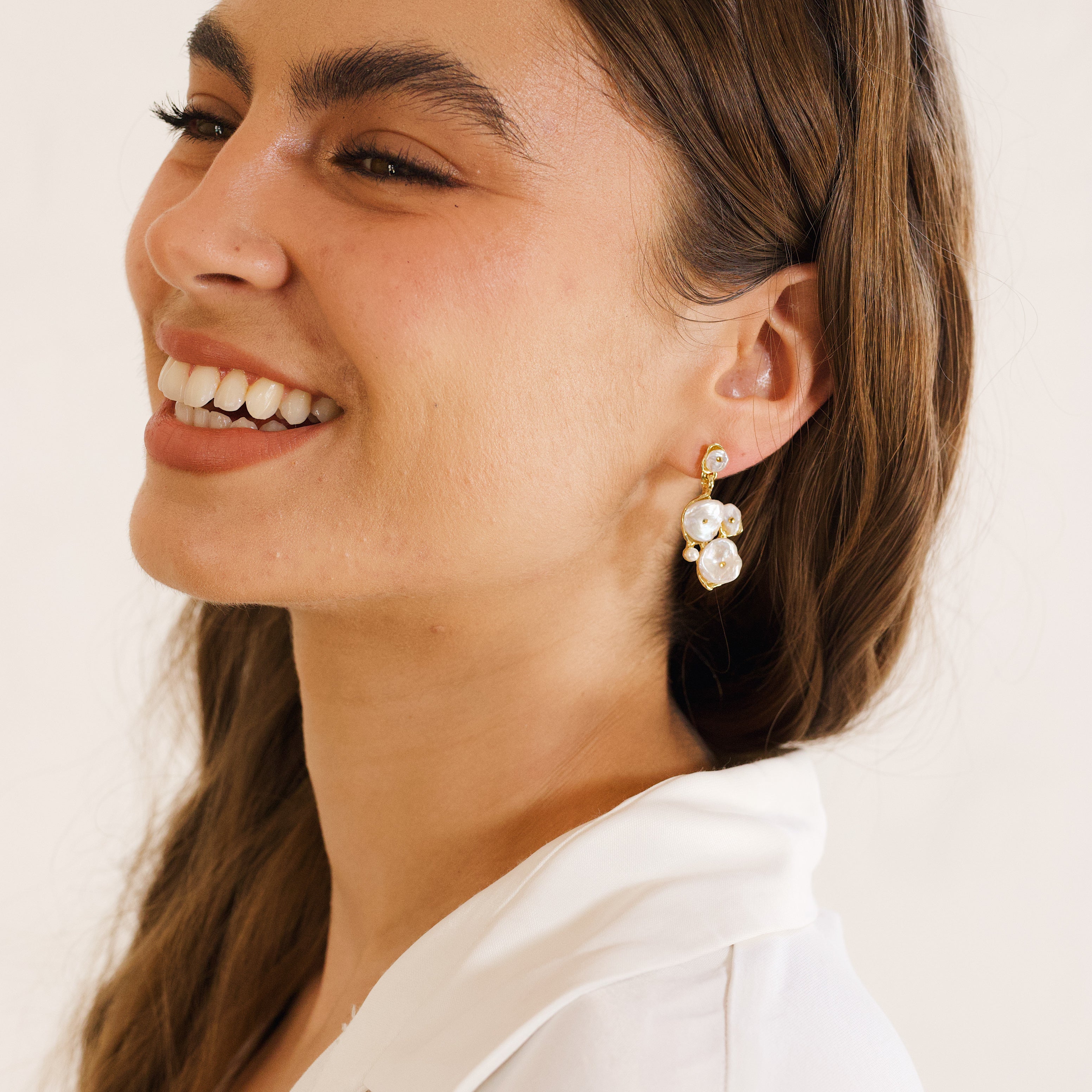 Gracelyn Gold Pearl Earring